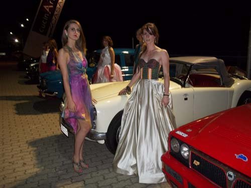 Modelle e auto- Città della Moda 2014